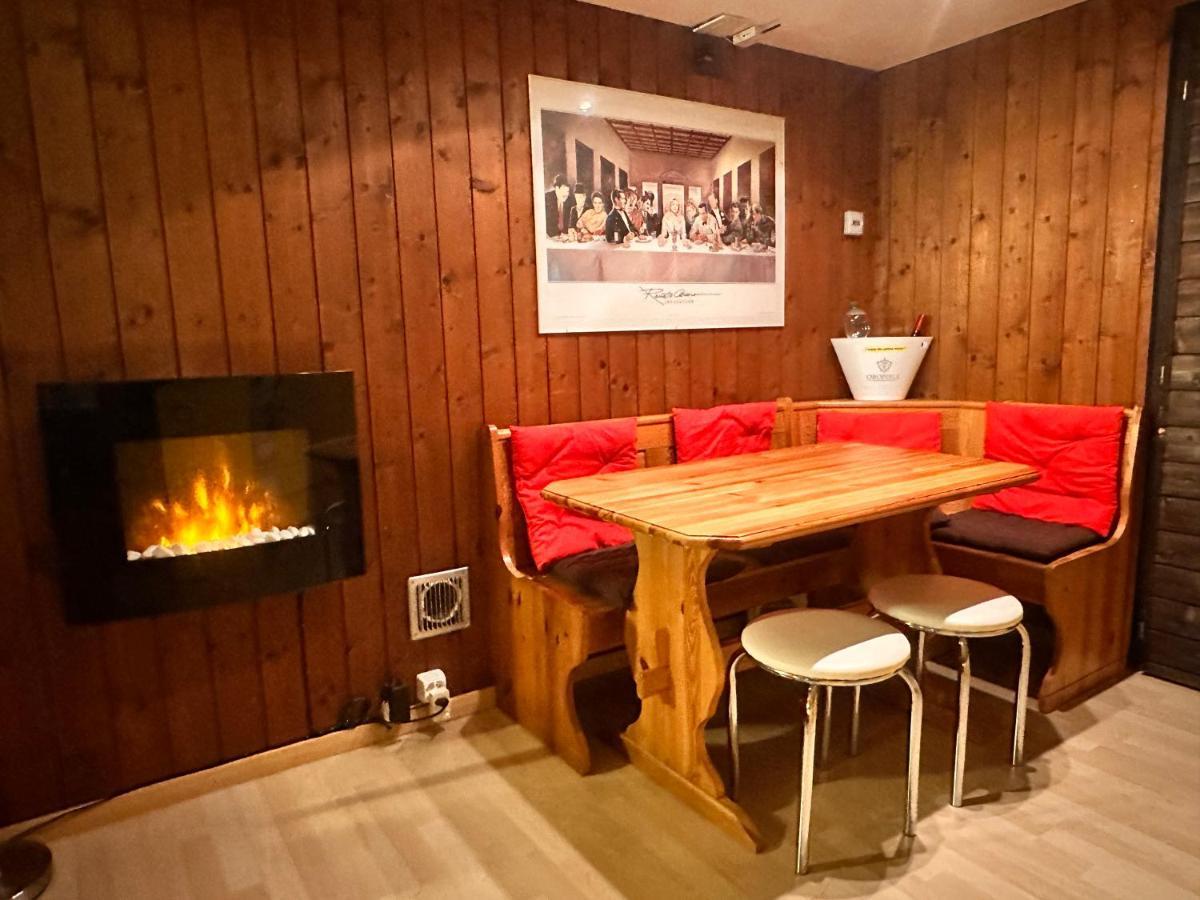Bijouswiss " Yellow House" オーベルテルツェン エクステリア 写真
