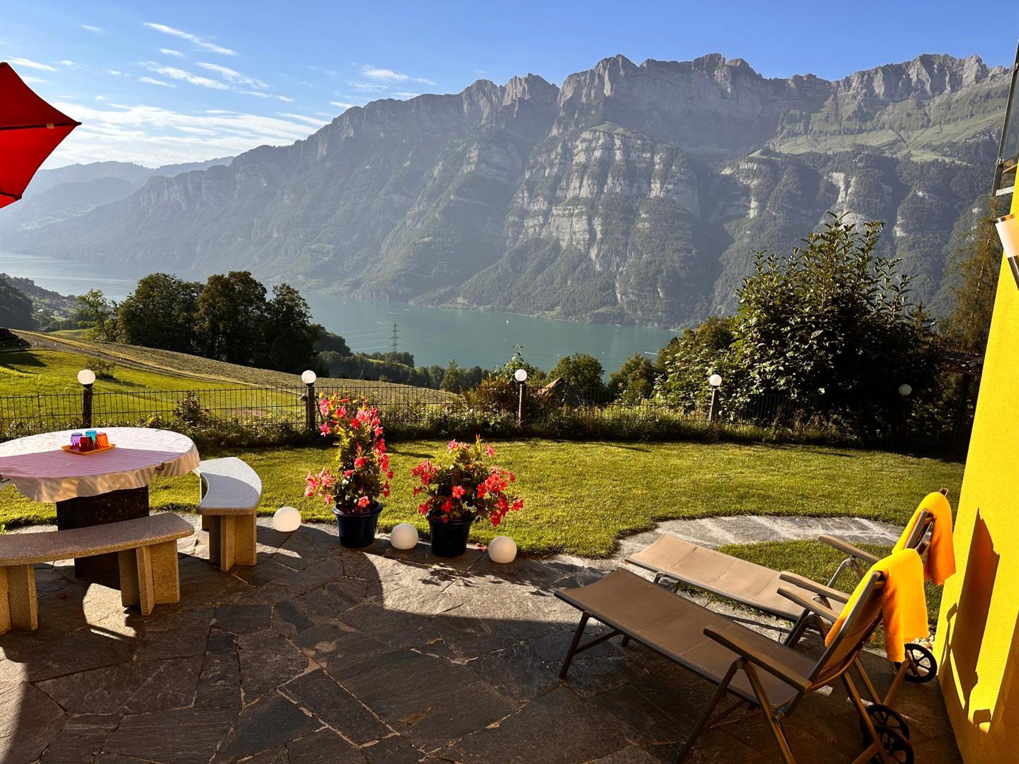 Bijouswiss " Yellow House" オーベルテルツェン エクステリア 写真